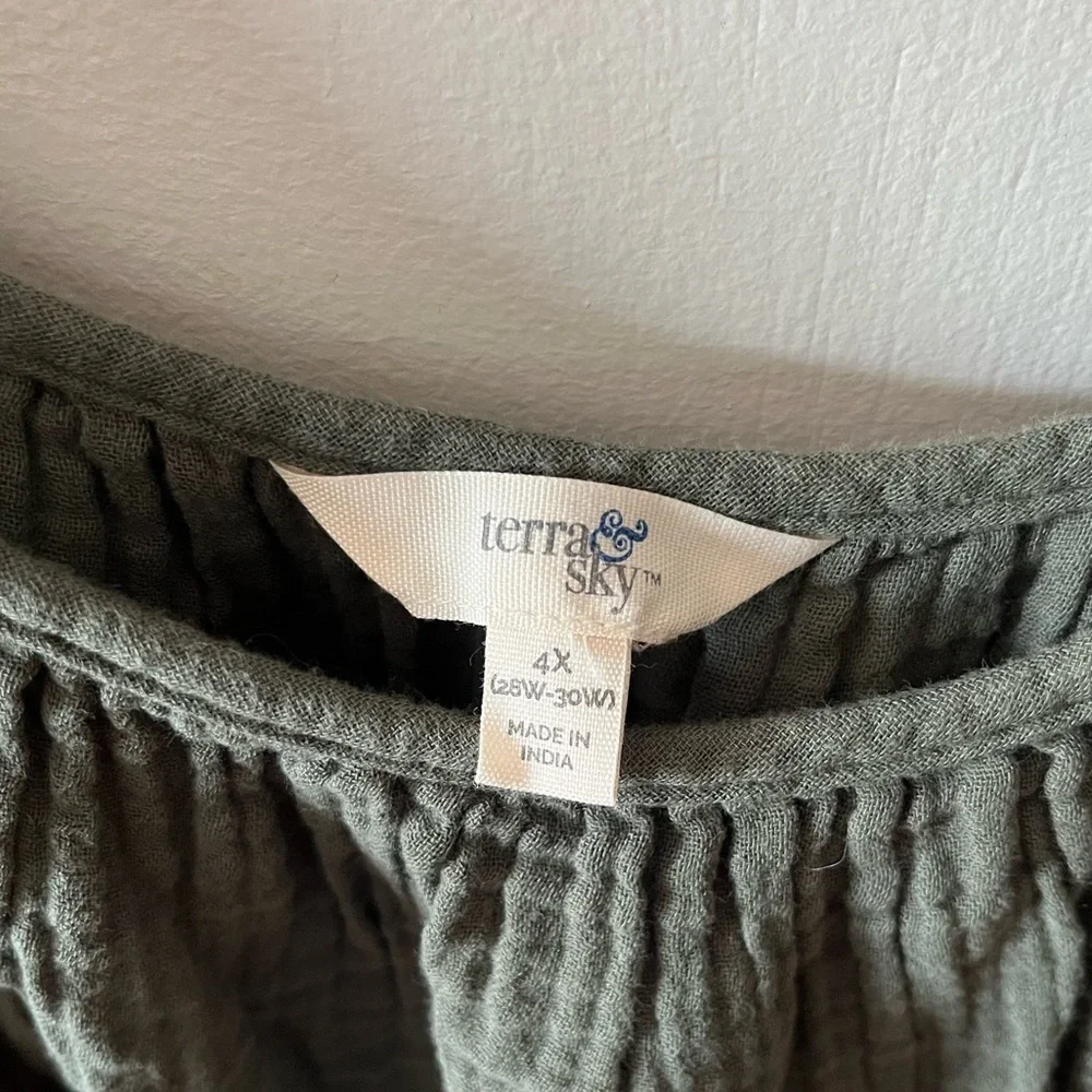 Terra & Skye Tank Top - Picture 2 of 3